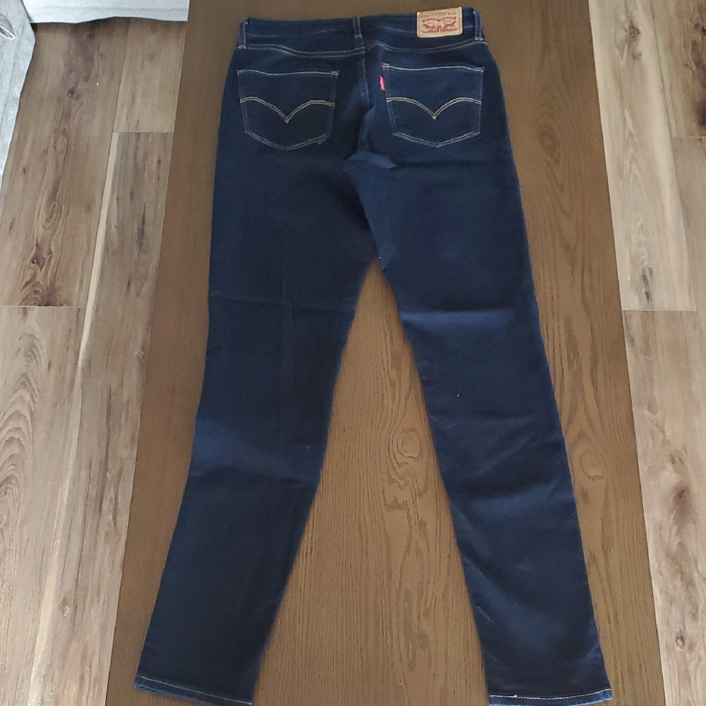 Levi's Women's Navy Skinny Jeans